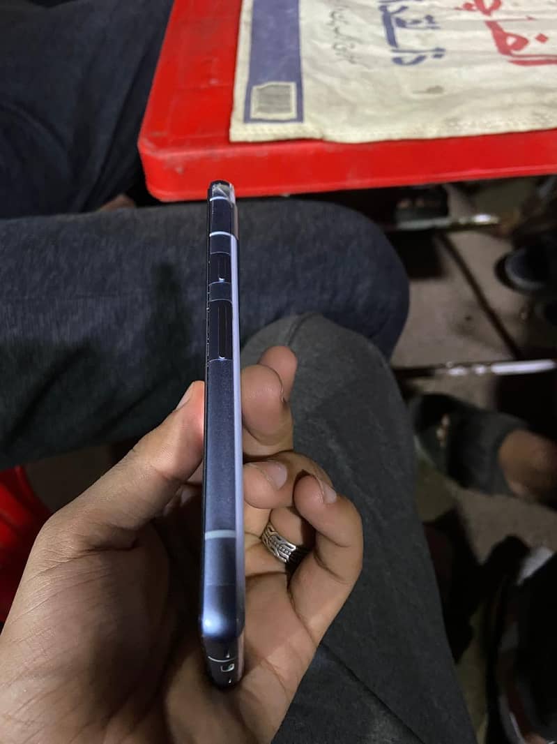 Google Pixel 7a 2