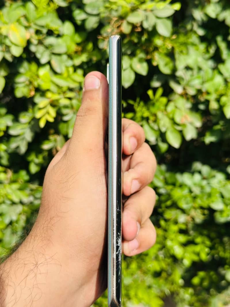 INFINIX ZERO 30 1
