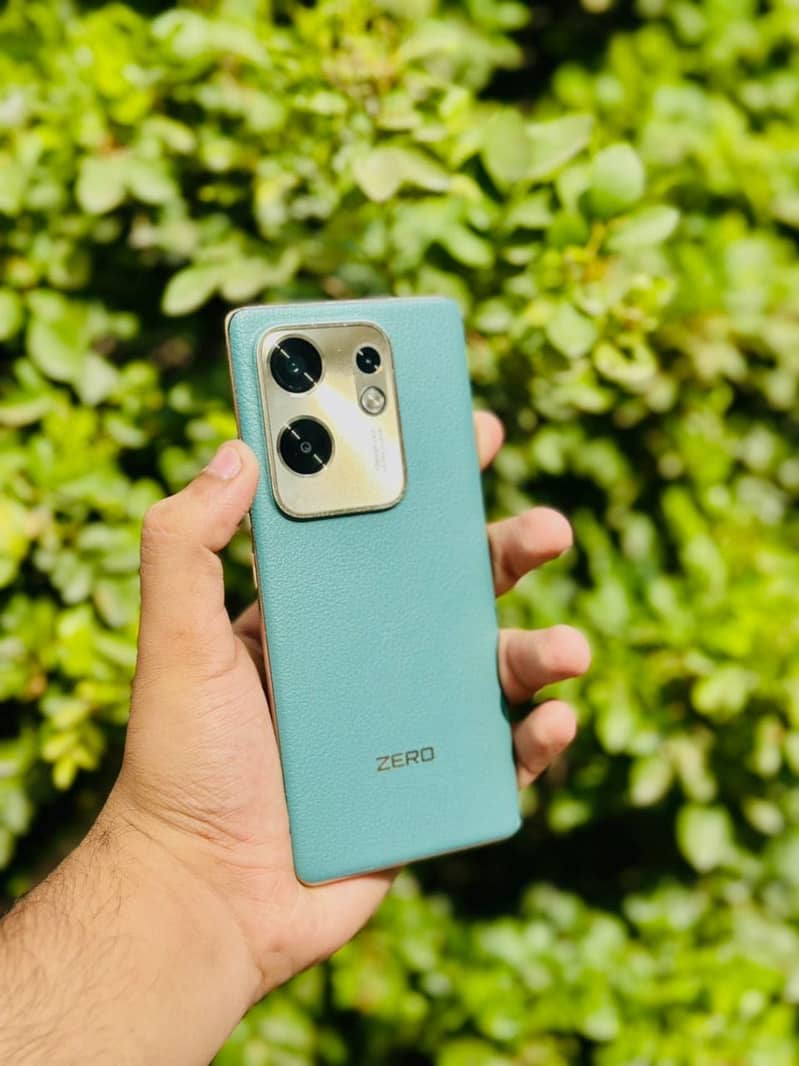 INFINIX ZERO 30 0