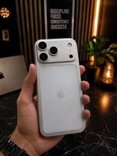 Iphone Xr Converted To 17 pro - no any fault. .