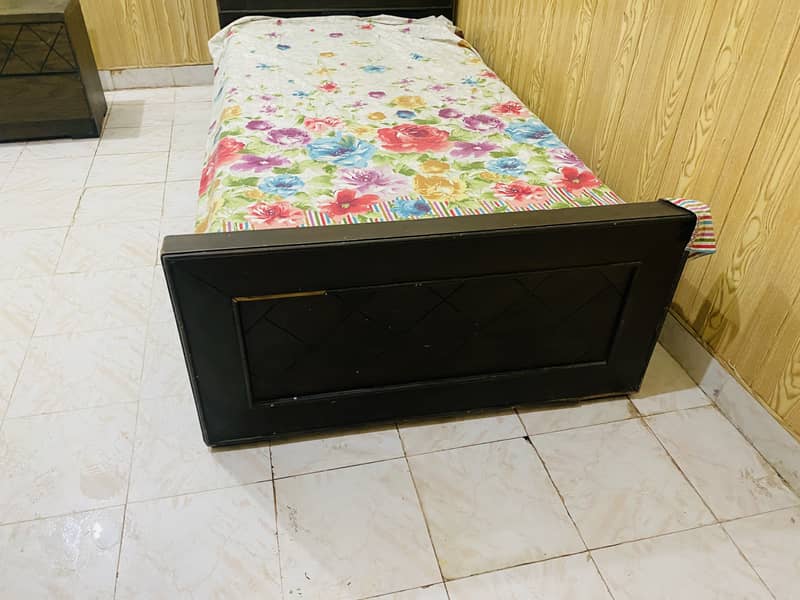 Single bed with side table 2