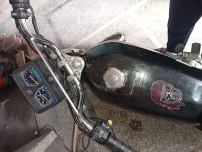 Black Honda