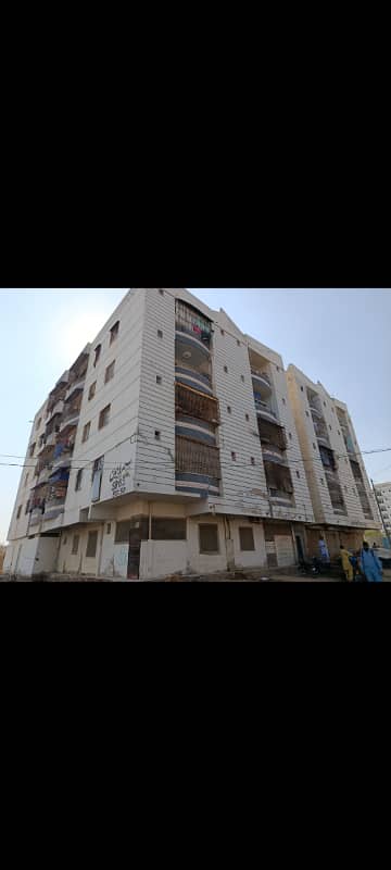 2bed lounge flat with double balcony for sale