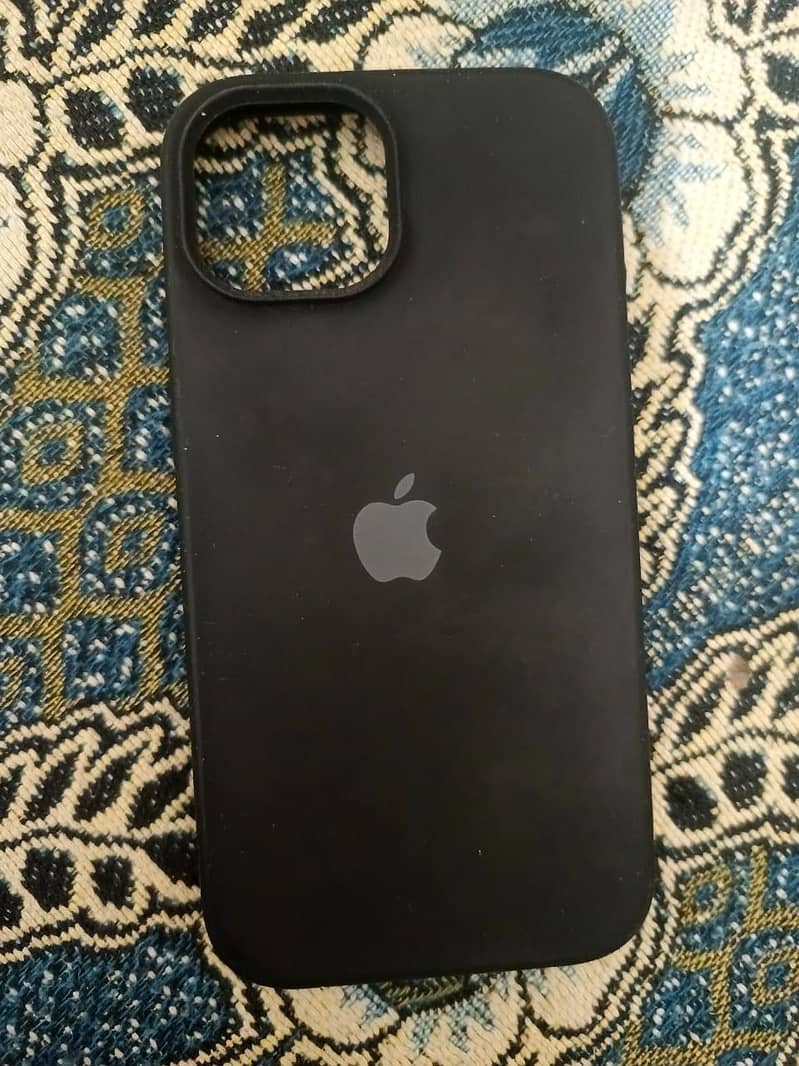Apple iPhone 15 8