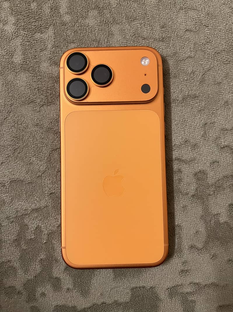 Apple iPhone 17 Pro Max 0