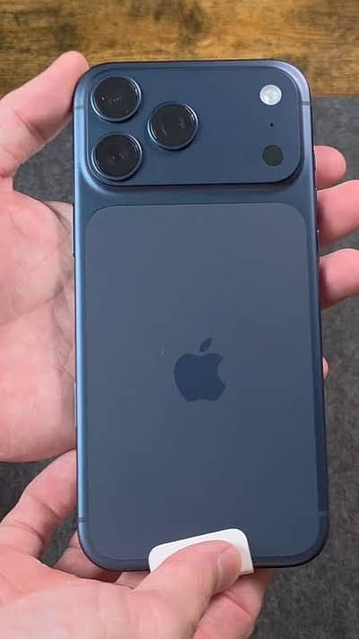 Apple iPhone 17 Pro Max 256gb jv With box