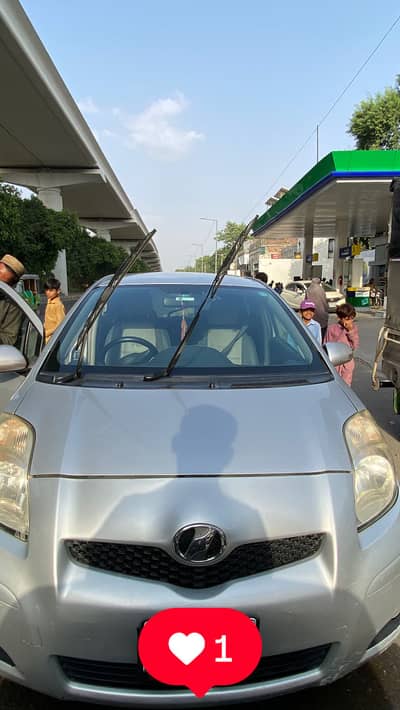 Toyota Vitz 2010