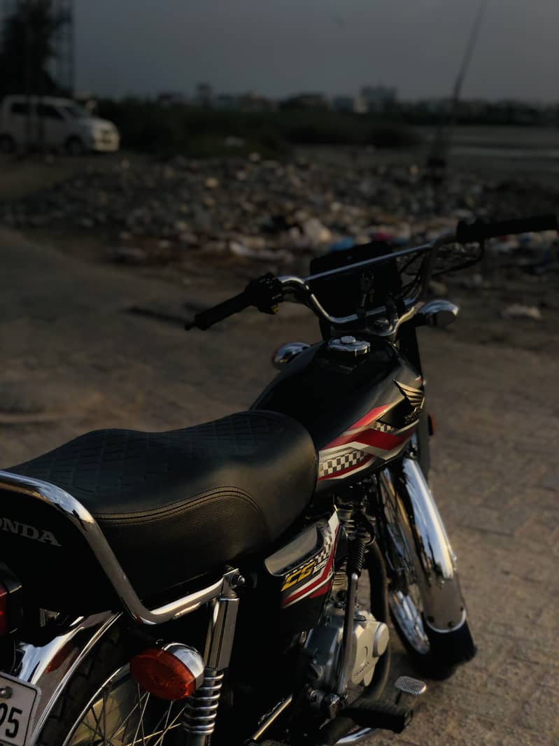 125 2024 model registered 3