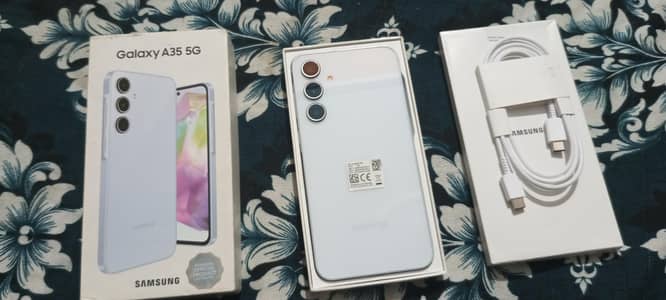 Samsung Mobile A35 5G 8.256 New Condition