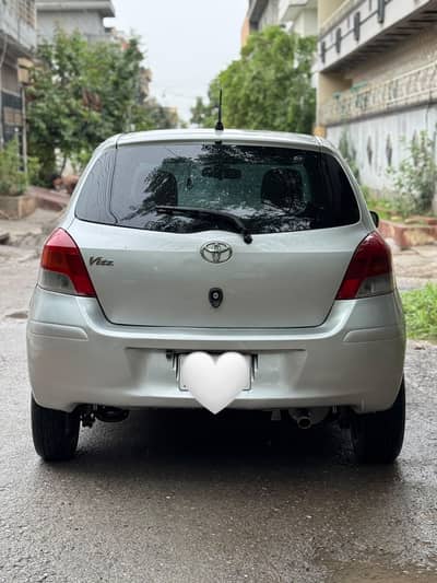 Toyota Vitz 2009