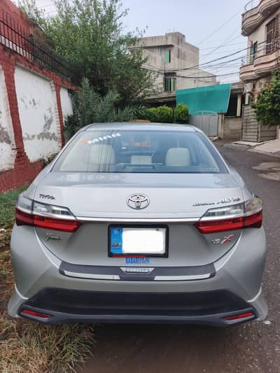 Toyota Corolla Altis Grande 03044545544