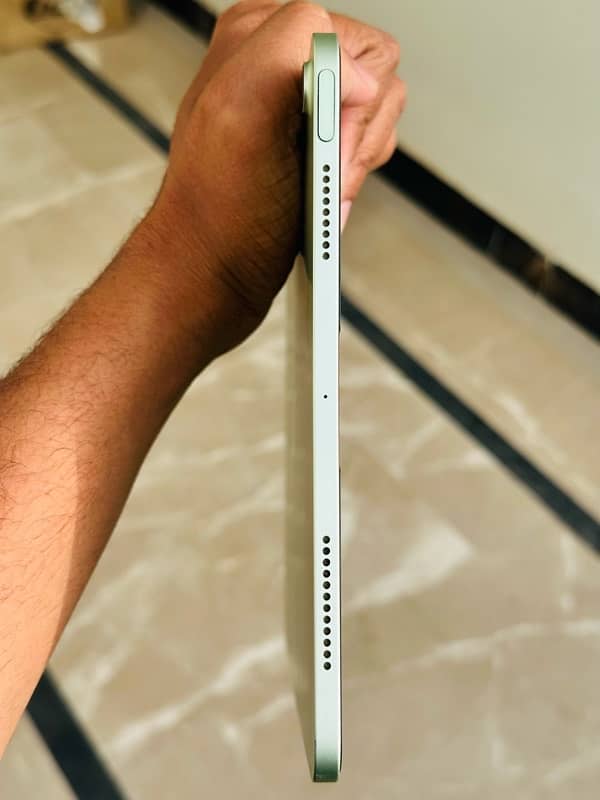 iPad Air 4 4