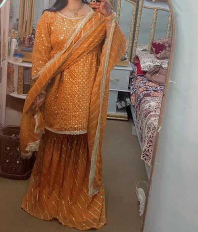 masterd dress