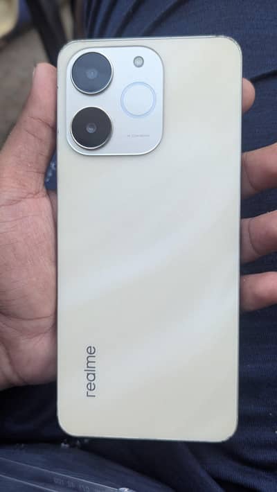 Realme note70