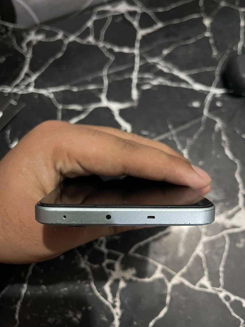 Oneplus Ace 2v 2