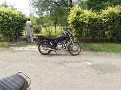 Suzuki GS 150
