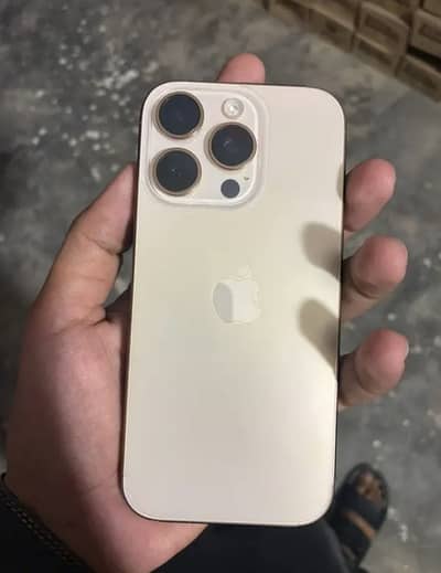 Apple iPhone 16 Pro (jv) Natural Titanium (128 GB)
