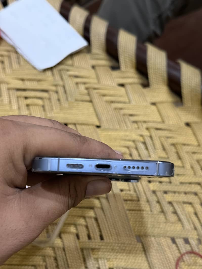 I phone 4