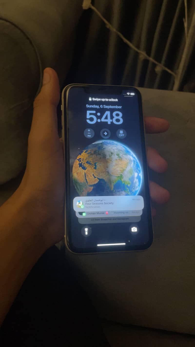 Apple iPhone 11 8