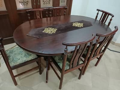 Dining table Oval shape with 6 chairs