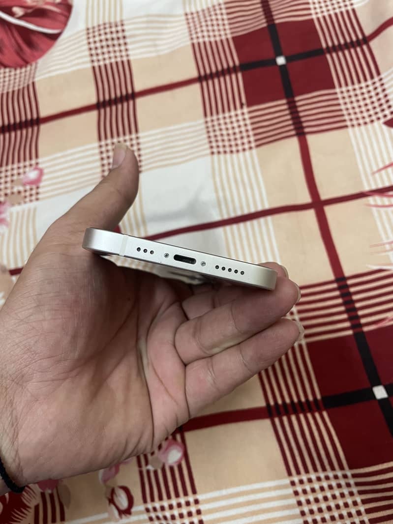 Apple iPhone 12 10