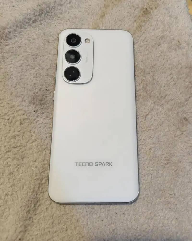 spark 40 pro plus 0