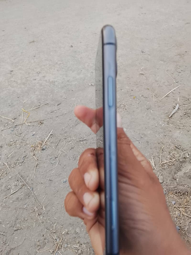 Apple iPhone 11 1