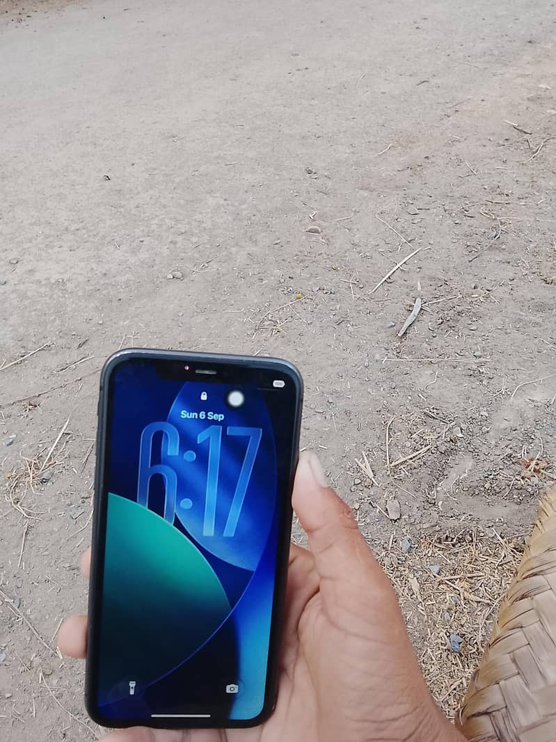 Apple iPhone 11 5