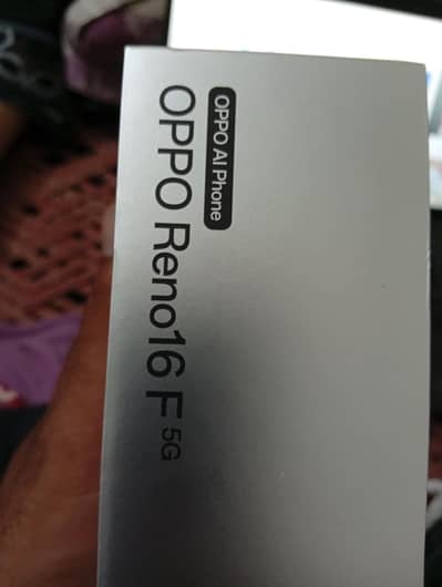 OPPO Reno 16f
