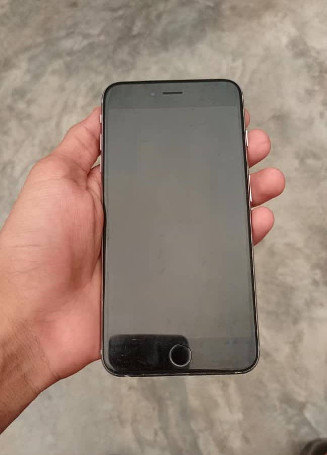 Apple iPhone 6S Plus 1