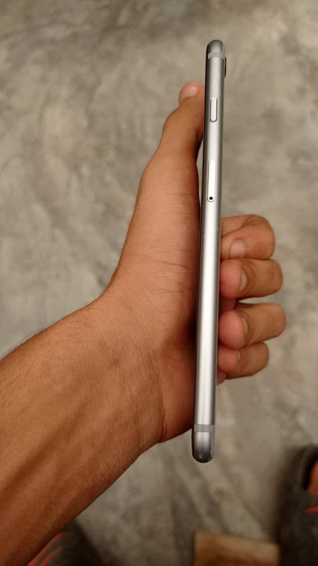 Apple iPhone 6S Plus 3