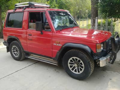 Mitsubishi Pajero 1983