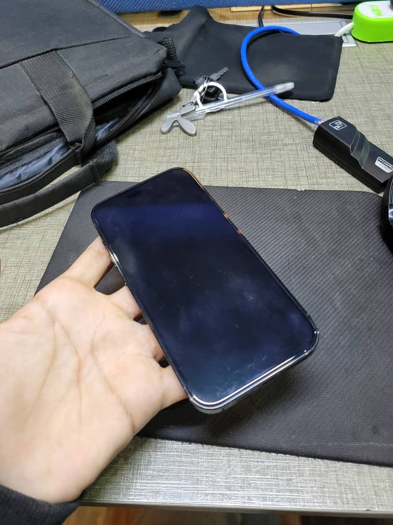 Apple iPhone 14 Pro 6