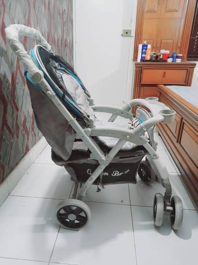 stroller