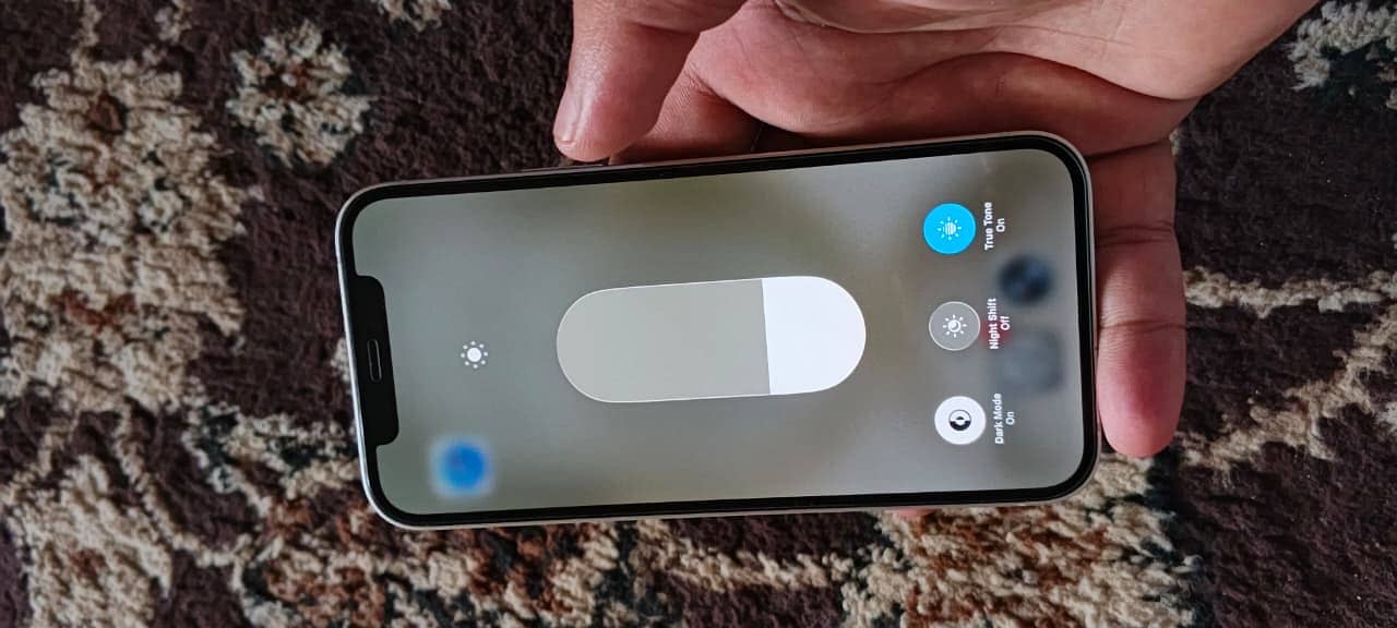 Apple iPhone 12 2