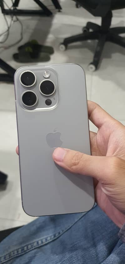 Apple iPhone 15 Pro