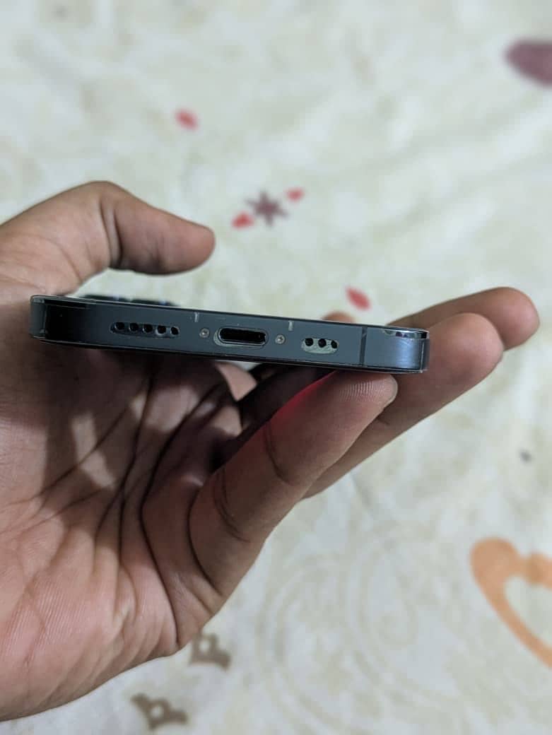 Apple iPhone 12 Pro 7