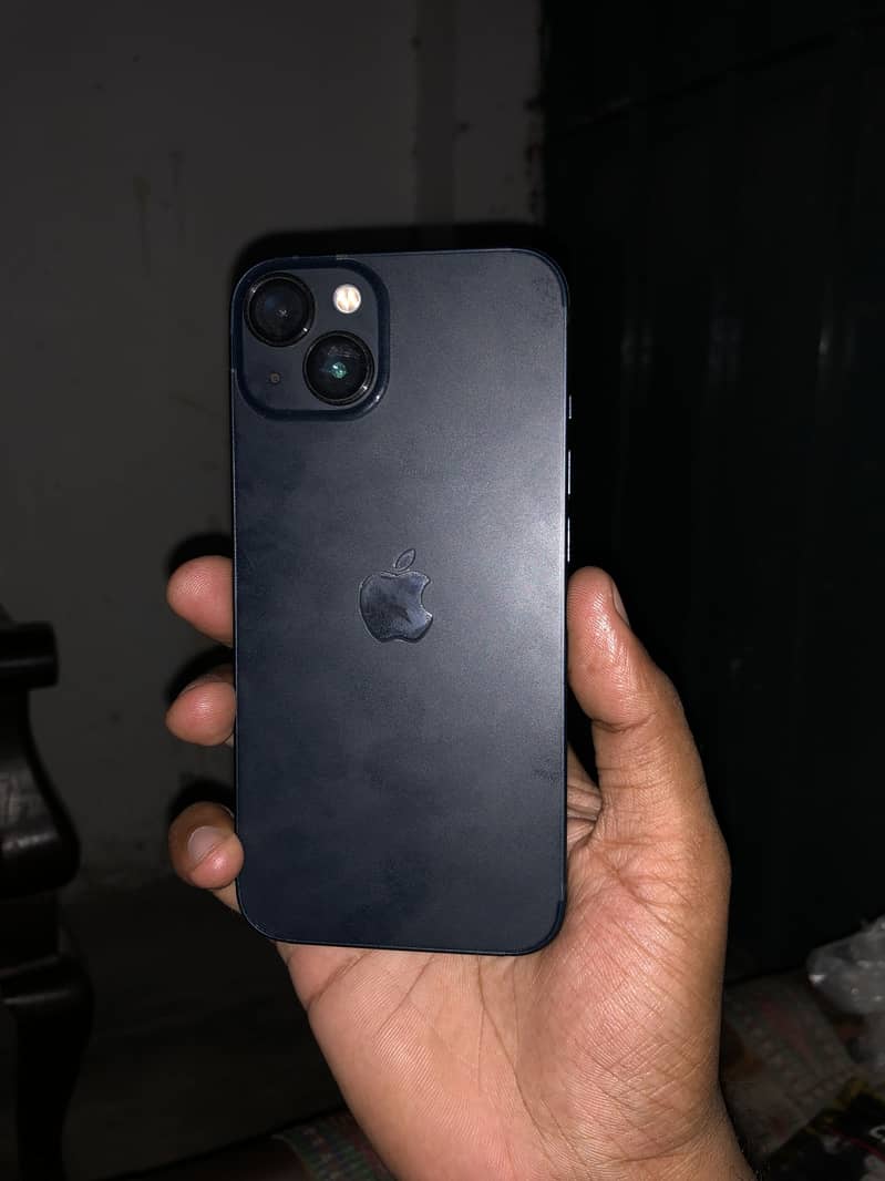 Apple iPhone 13 0