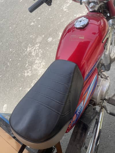 United bike loader rickshah