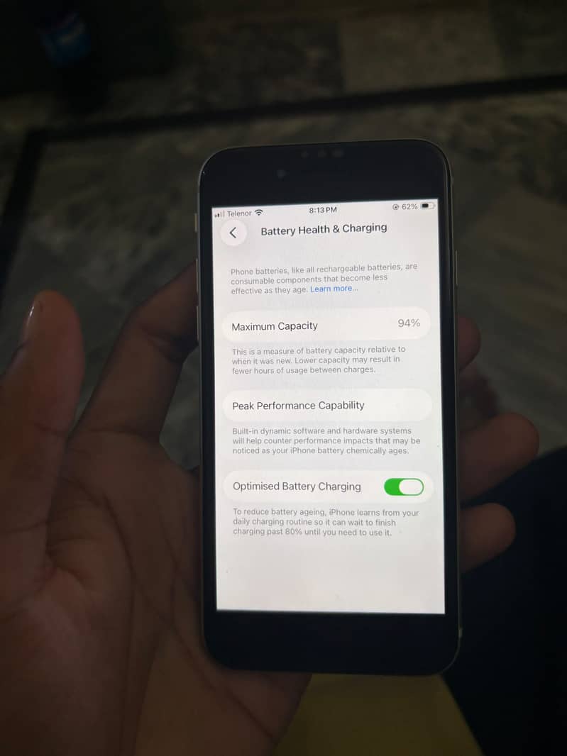 Apple iPhone SE 2nd generation 1