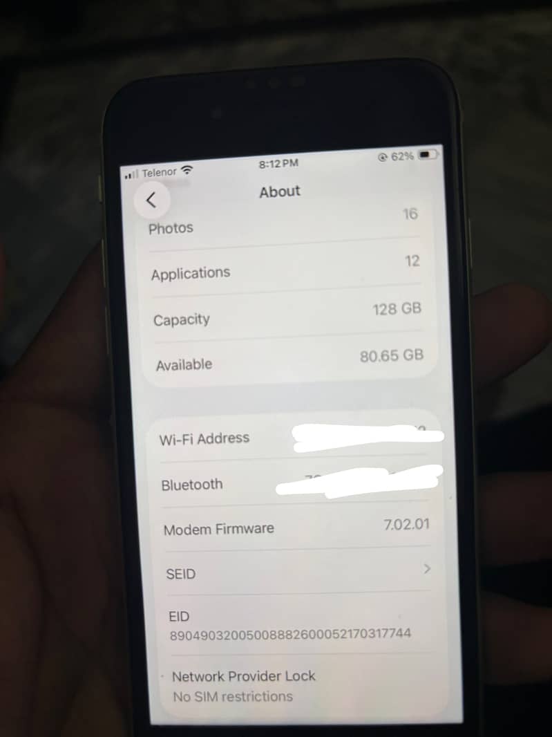 Apple iPhone SE 2nd generation 5