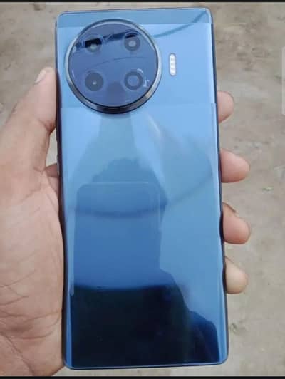 Tecno Spark 20 Pro Plus