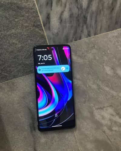 Motorola edge 2021