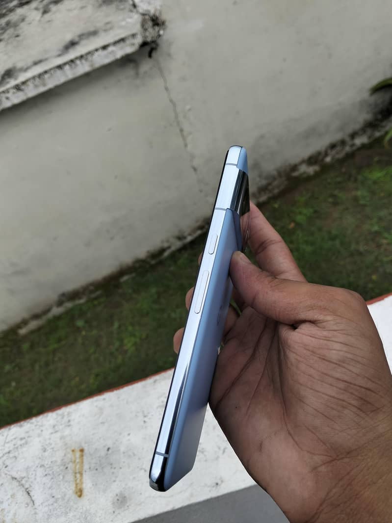 Google Pixel 8 Pro 4