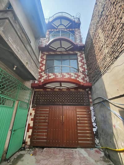 Double Story House available for Rent near Jarahi Stop Govt Servant or business man families contact Us