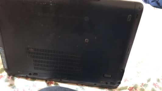 HP Elite Book i5 4th gen 8 gb ram 256 gb memory
