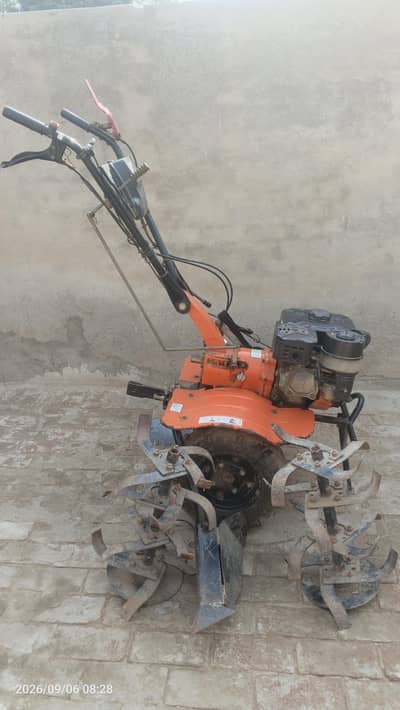 7HP Petrol Power Tiller / Mini Rotavator for Sale (With 3 Attachments)