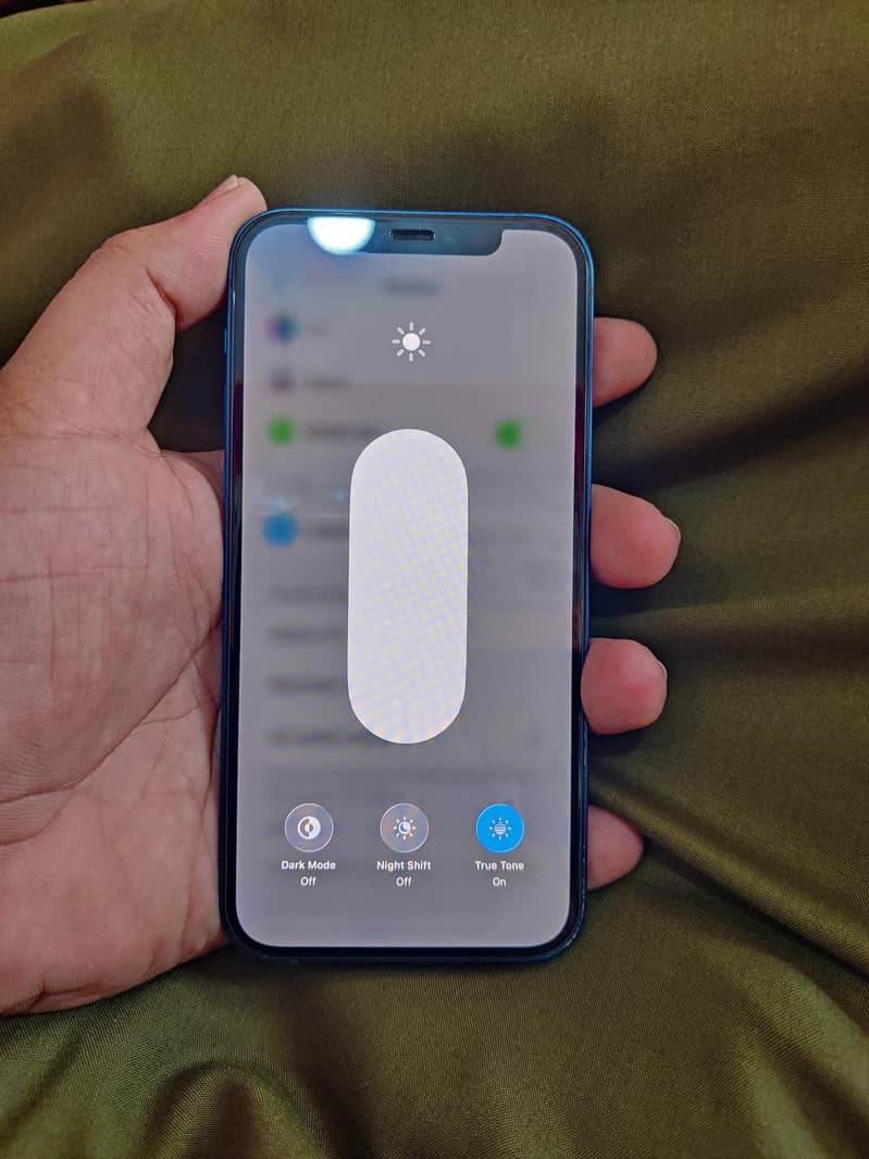 Apple iPhone 12 5