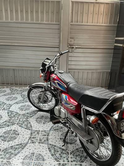 HONDA CG125
