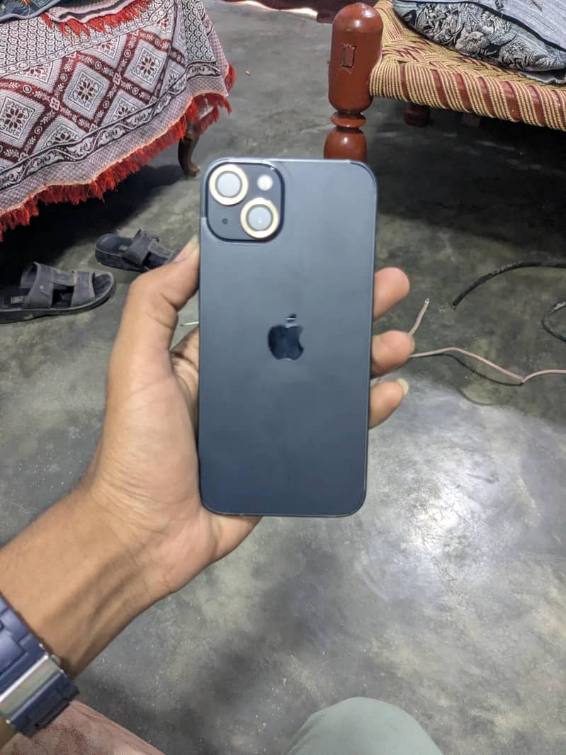 Apple iPhone 13 3